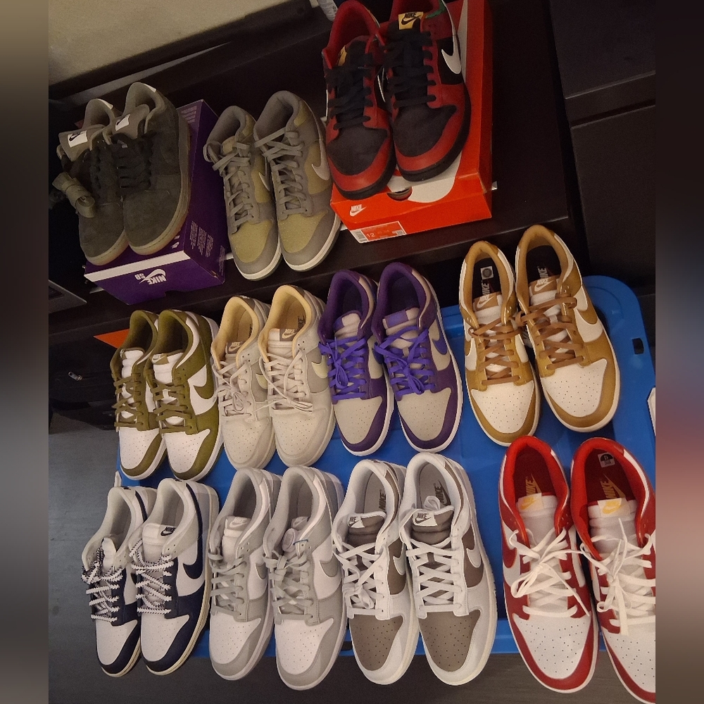 Nike Dunks Are On Sale 2 Pair For185 Nwob Nike Dunks Are On Sale 2 Pair For185 Nwob
